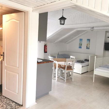 Ribar 2 Apartment Njivice Ngoại thất bức ảnh