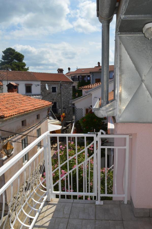 Ribar 2 Apartment Njivice Ngoại thất bức ảnh